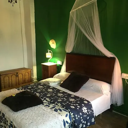 La Bodega Y Lalola Chulilla