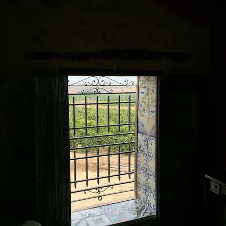 La Bodega Y Lalola * Chulilla