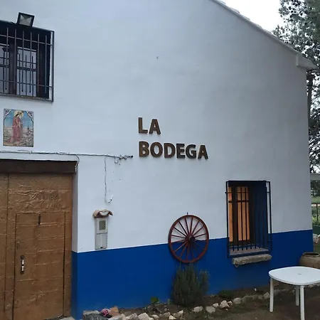La Bodega Y Lalola * Chulilla