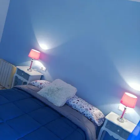 La Bodega Y Lalola Tatil Evi